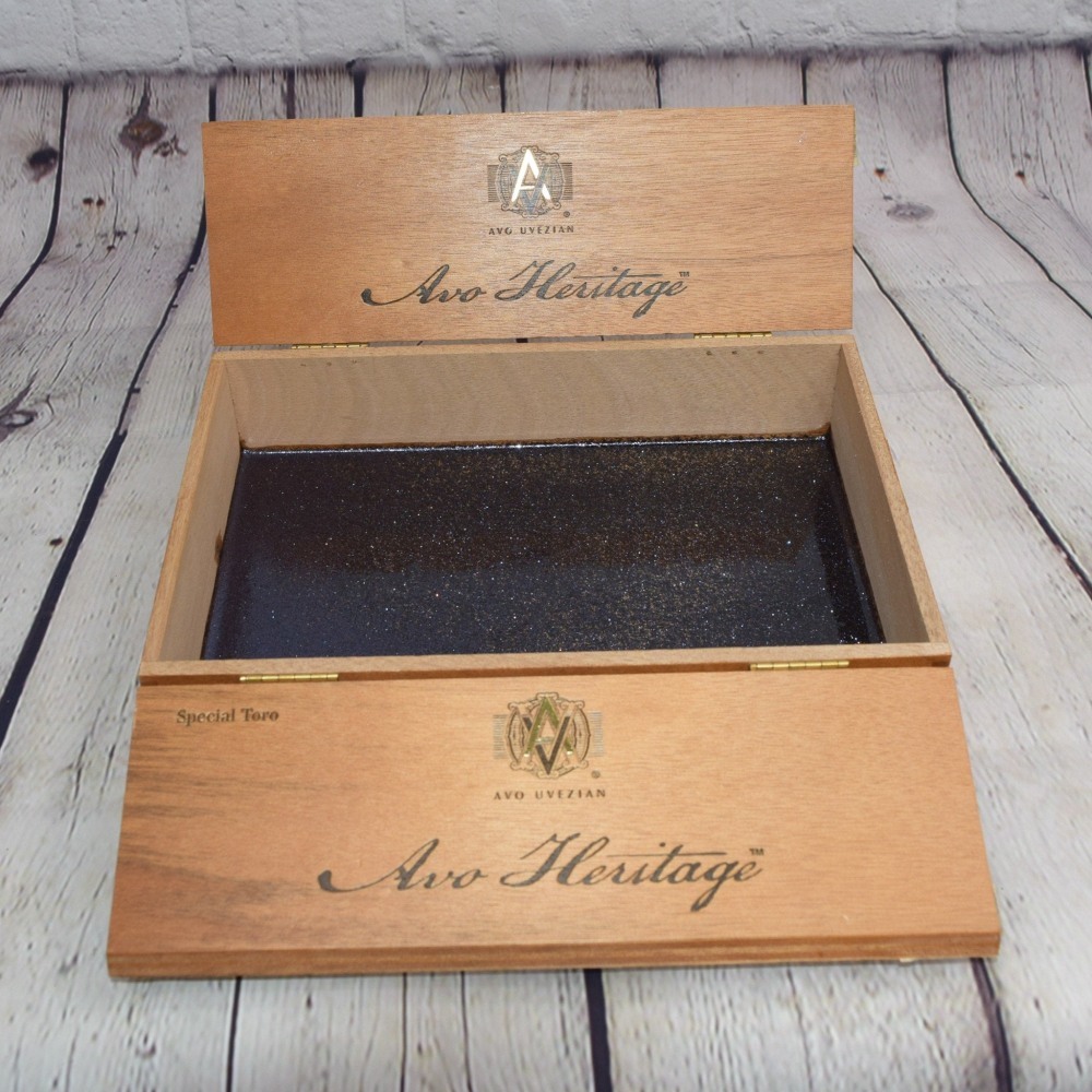 Glitter Cigar Box